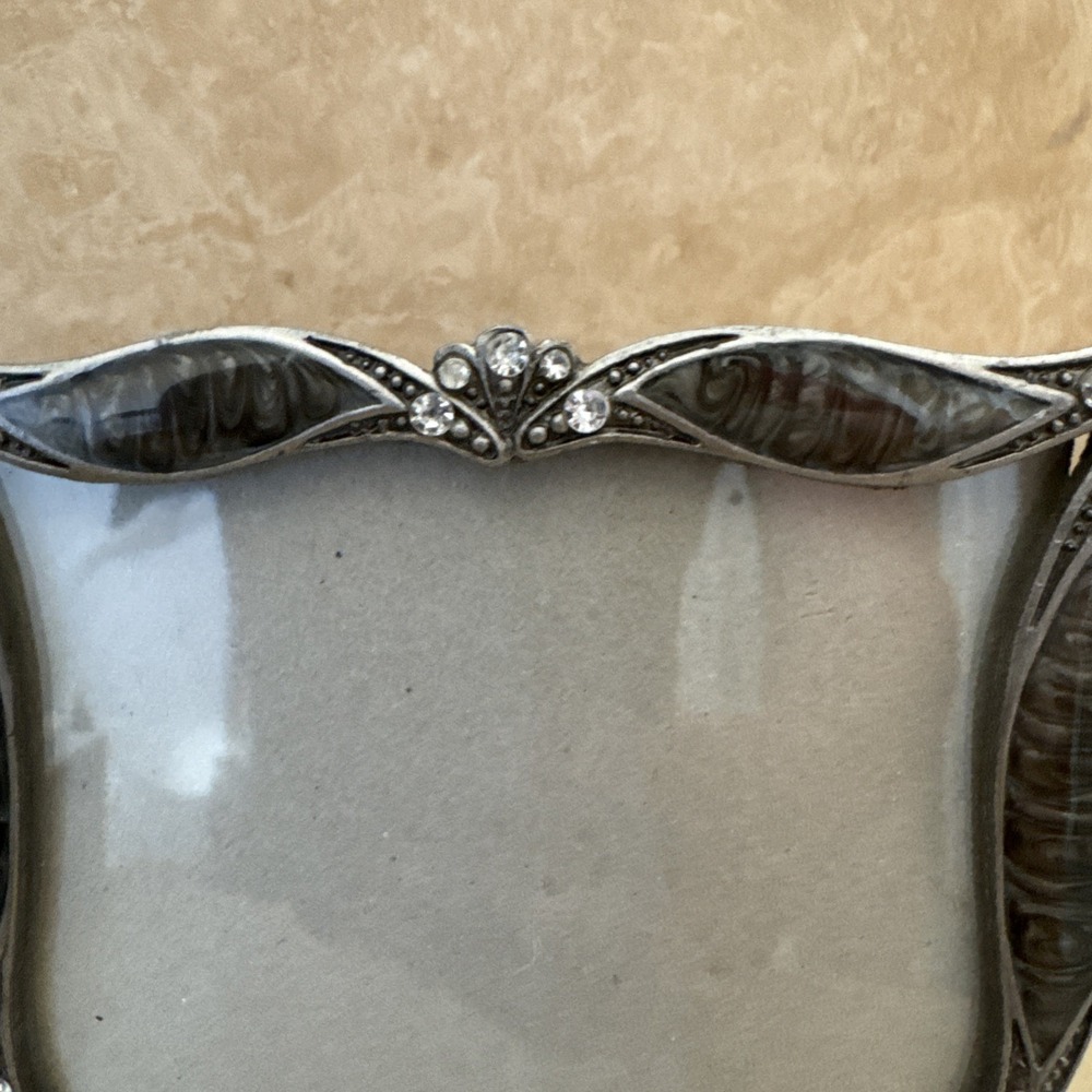 Pewter Finish with Jewel Accents Photo Picture Frame Holds 4x6 Photo Art Stand - Picture 2 of 5